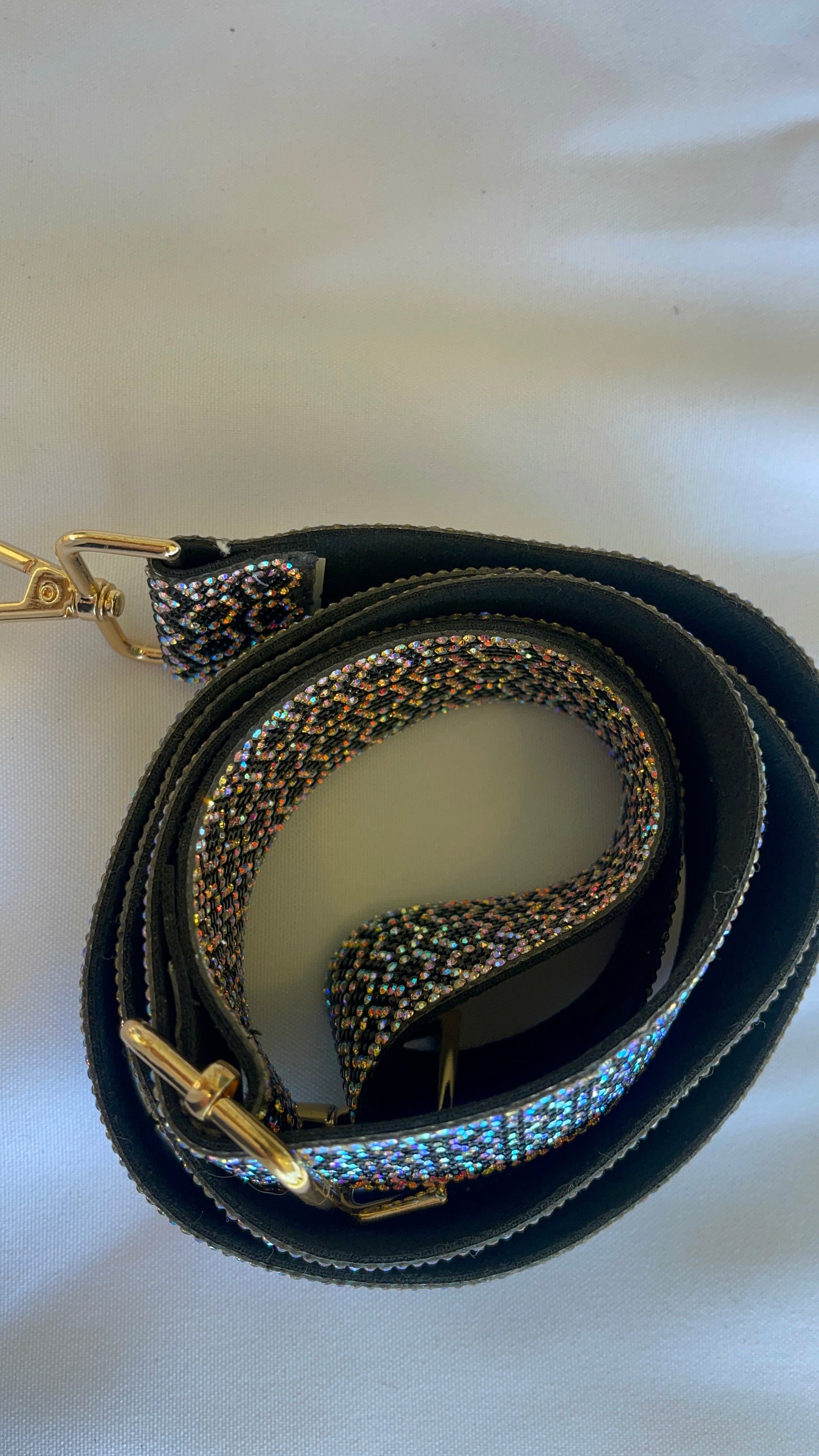 Honeycomb rhinestone purse strap