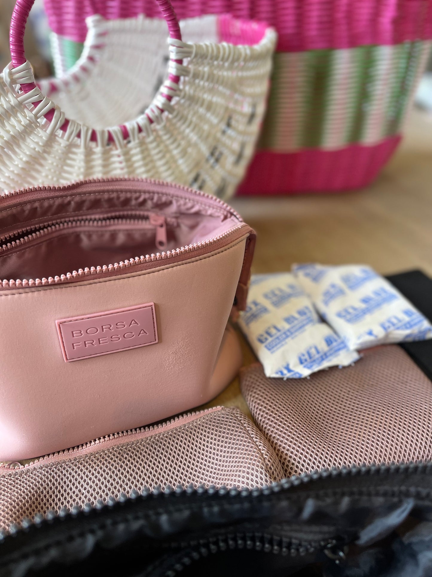 BLUSH PINK BORSA FRESCA COSMETIC BAG